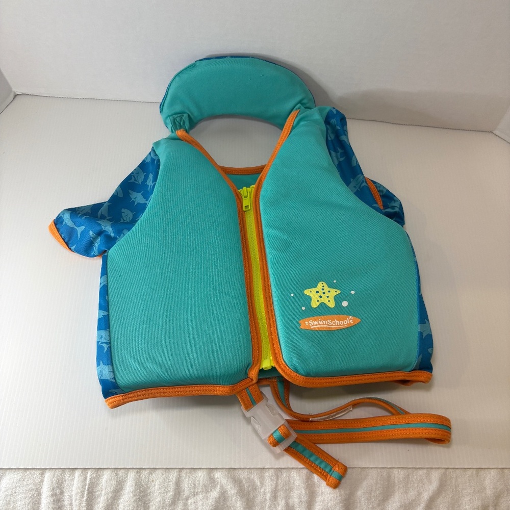 Swim Schools Deluxe Trainer Blue Sharks Level 2 Ages 4-6 Years New without Tags